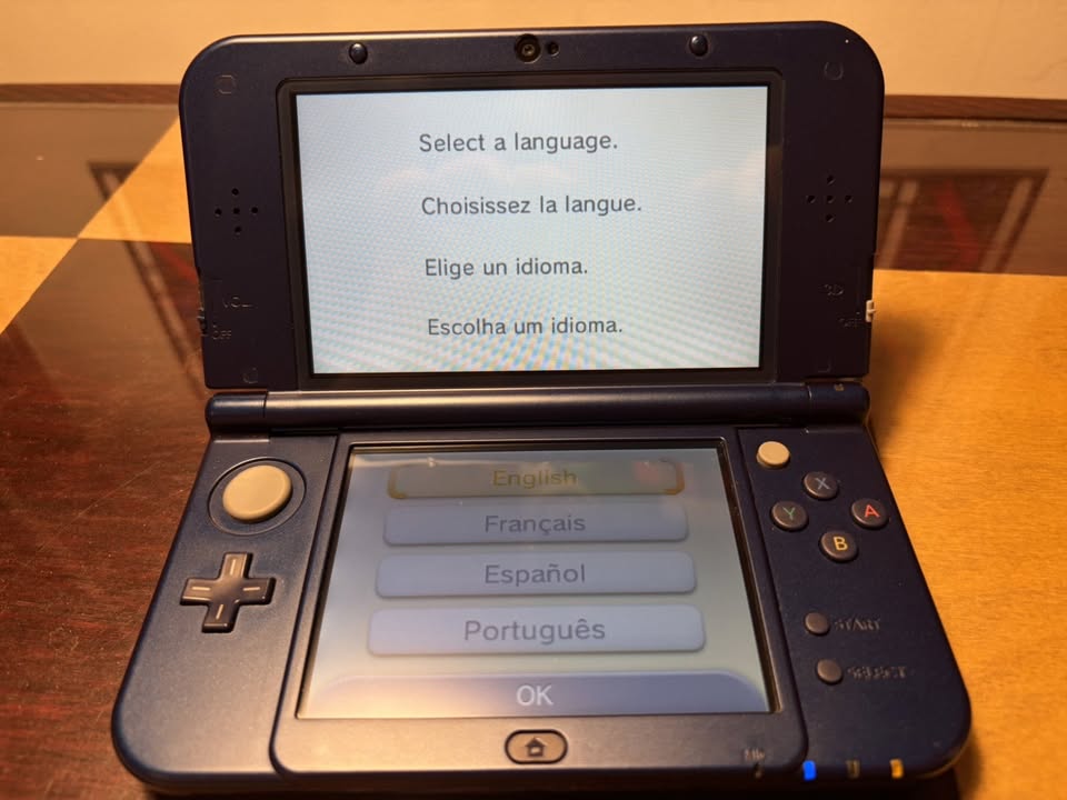 New Nintendo 3DS LL Monster Hunter X | Edición Especial Azul y Roja | Costa Rica