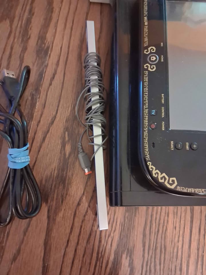 Nintendo Wii U Zelda Edition | GamePad Especial | Consola + Accesorios