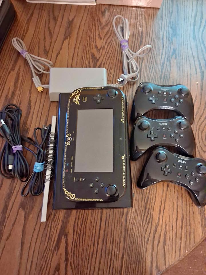 Nintendo Wii U Zelda Edition | GamePad Especial | Consola + Accesorios