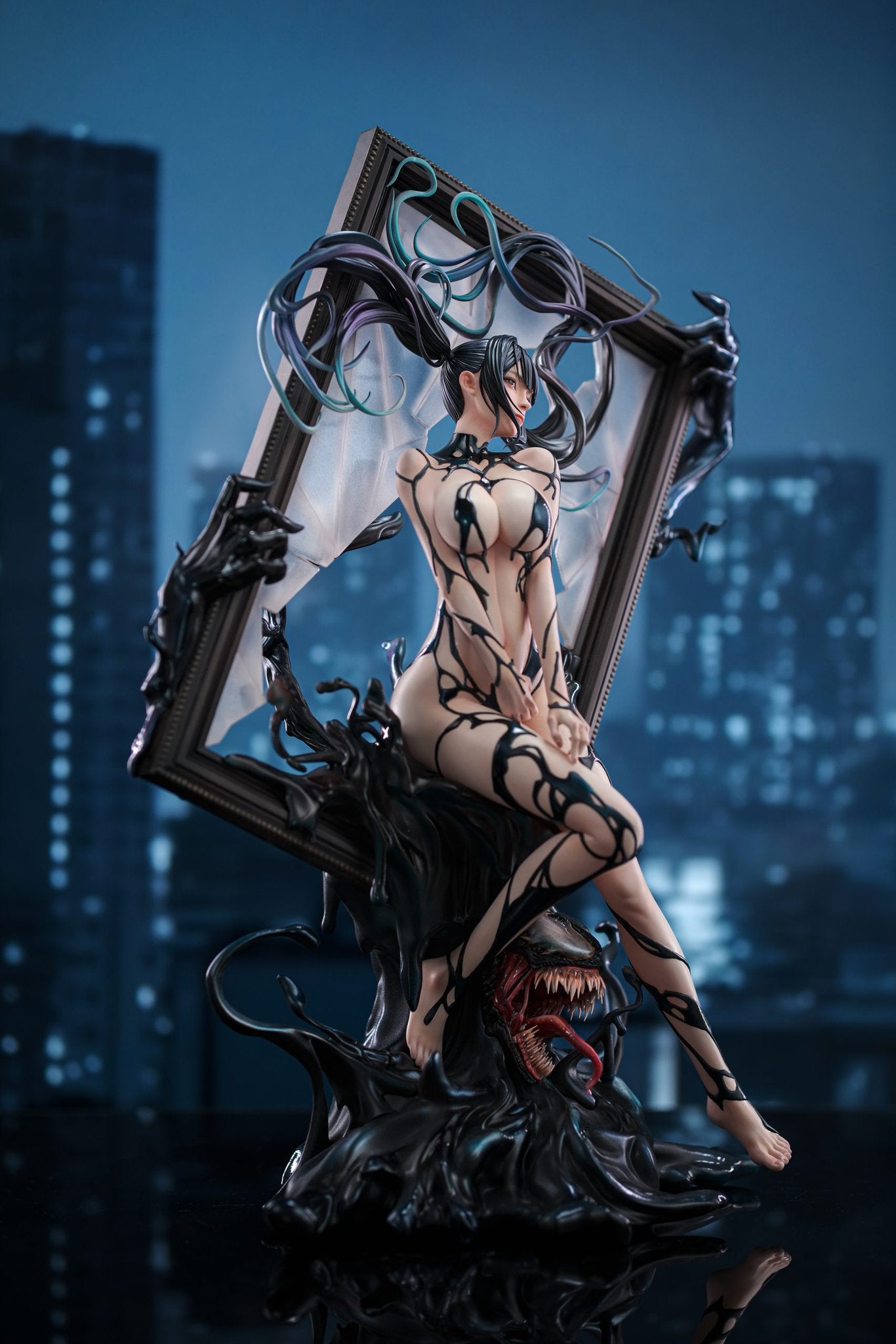 Black Estatuilla Venom Girl | Source Studio | Tienda Anime | Tico Oferta
