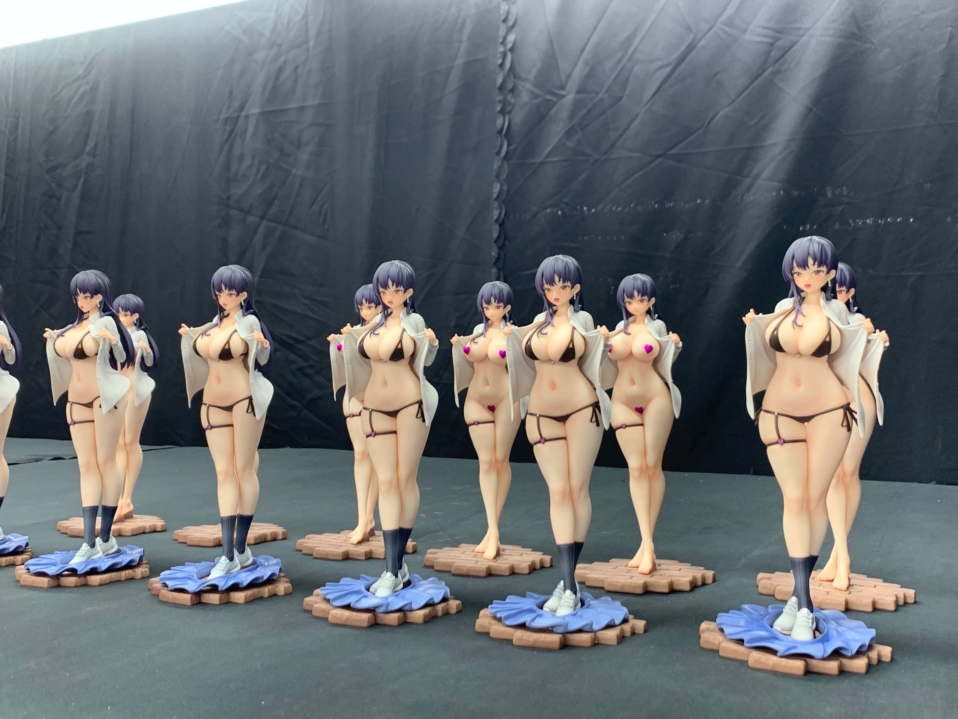 Dark Slate Gray Figura Anna Yamada | Thistles and Thorns Studio | Tienda Anime | Tico Ofertas