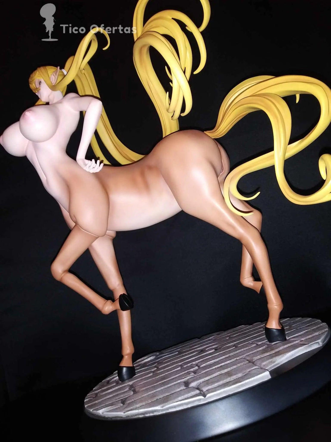 Estatua de Resina Centorea Shianus 1/4 - "Daily Life With A Monster Girl" por T.X.S Studios