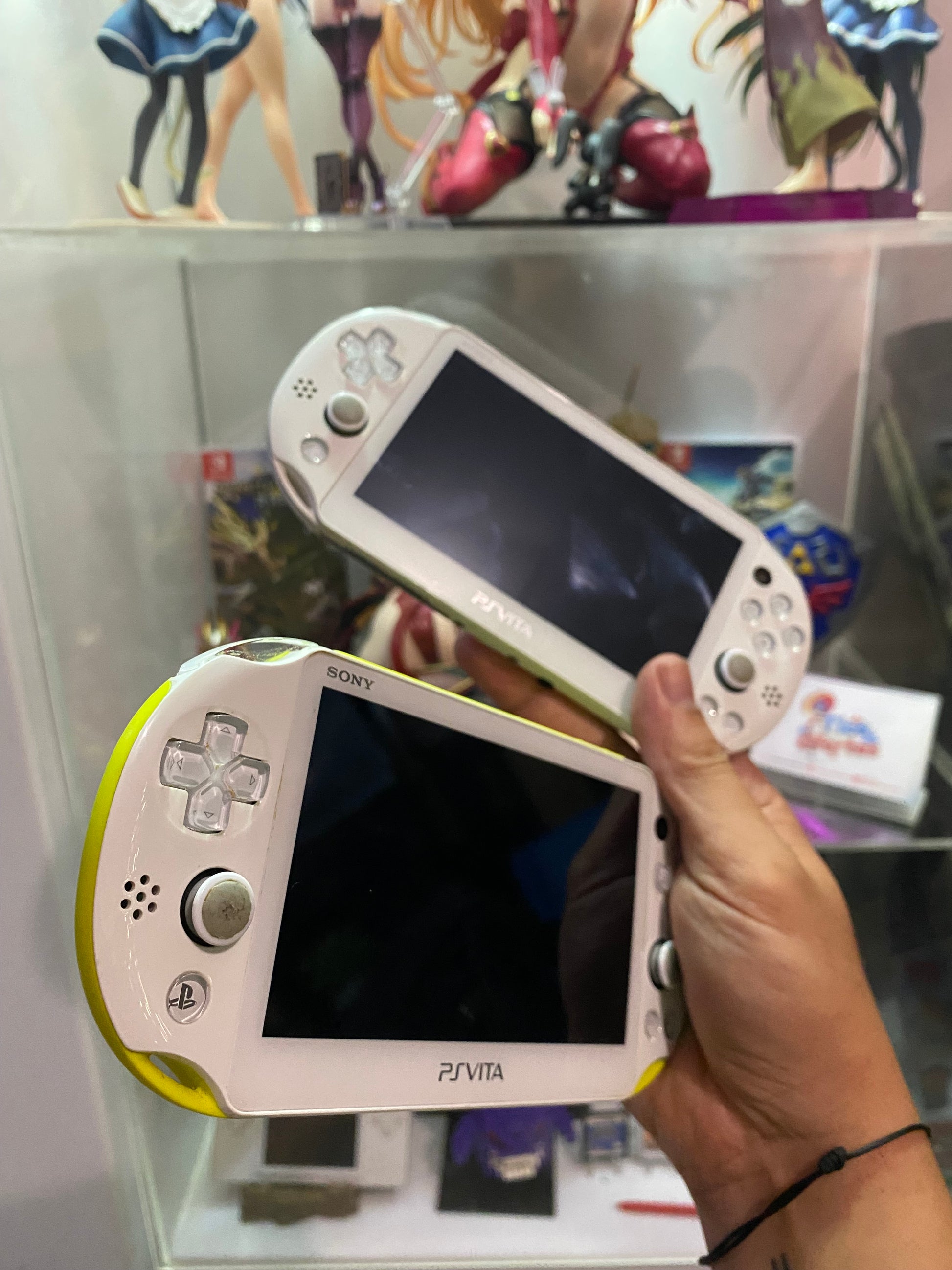 Dark Gray PS VITA CONFIGURADA A GUSTO – 64GB / 128GB / 256GB / 512GB + MUCHOS JUEGOS