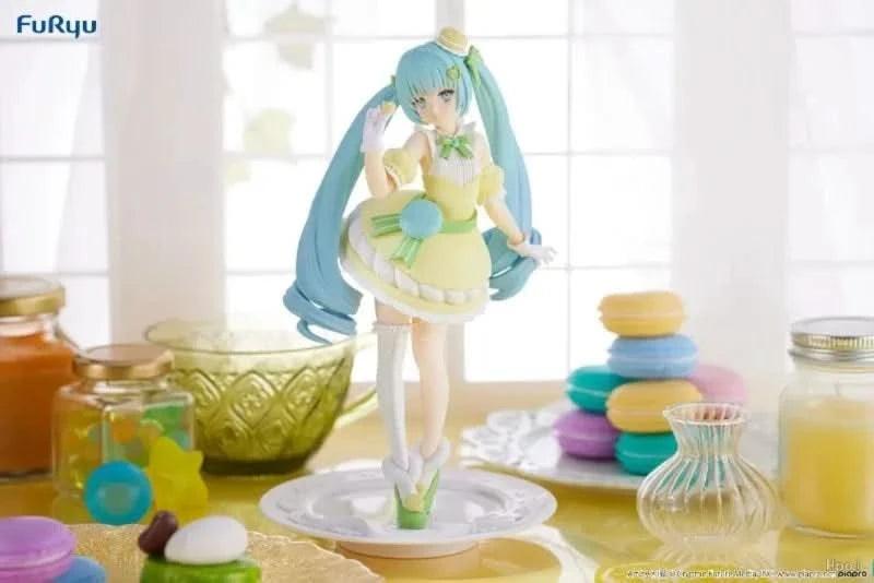 Figura Original FuRyu Hatsune Miku todos los estilos - SweetSweets Macaroon Ver. 21cm | Modelo de Colección y Regalo en Costa Rica - Tico Ofertas 