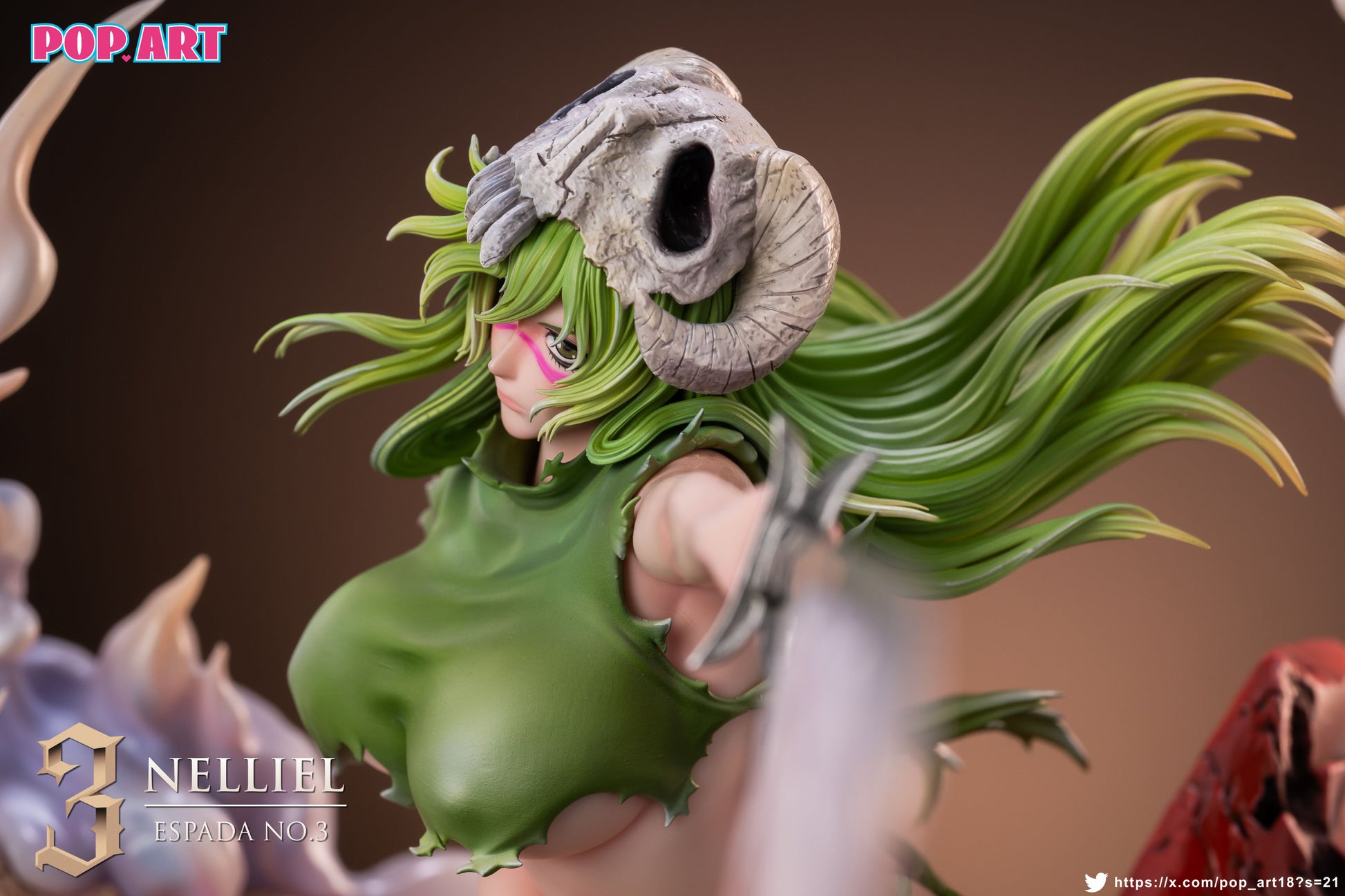 Dark Olive Green Estatuilla Bleach | Nelliel Tu Odelschwanck | POP.ART Studio | Versión A & B | Tico Ofertas