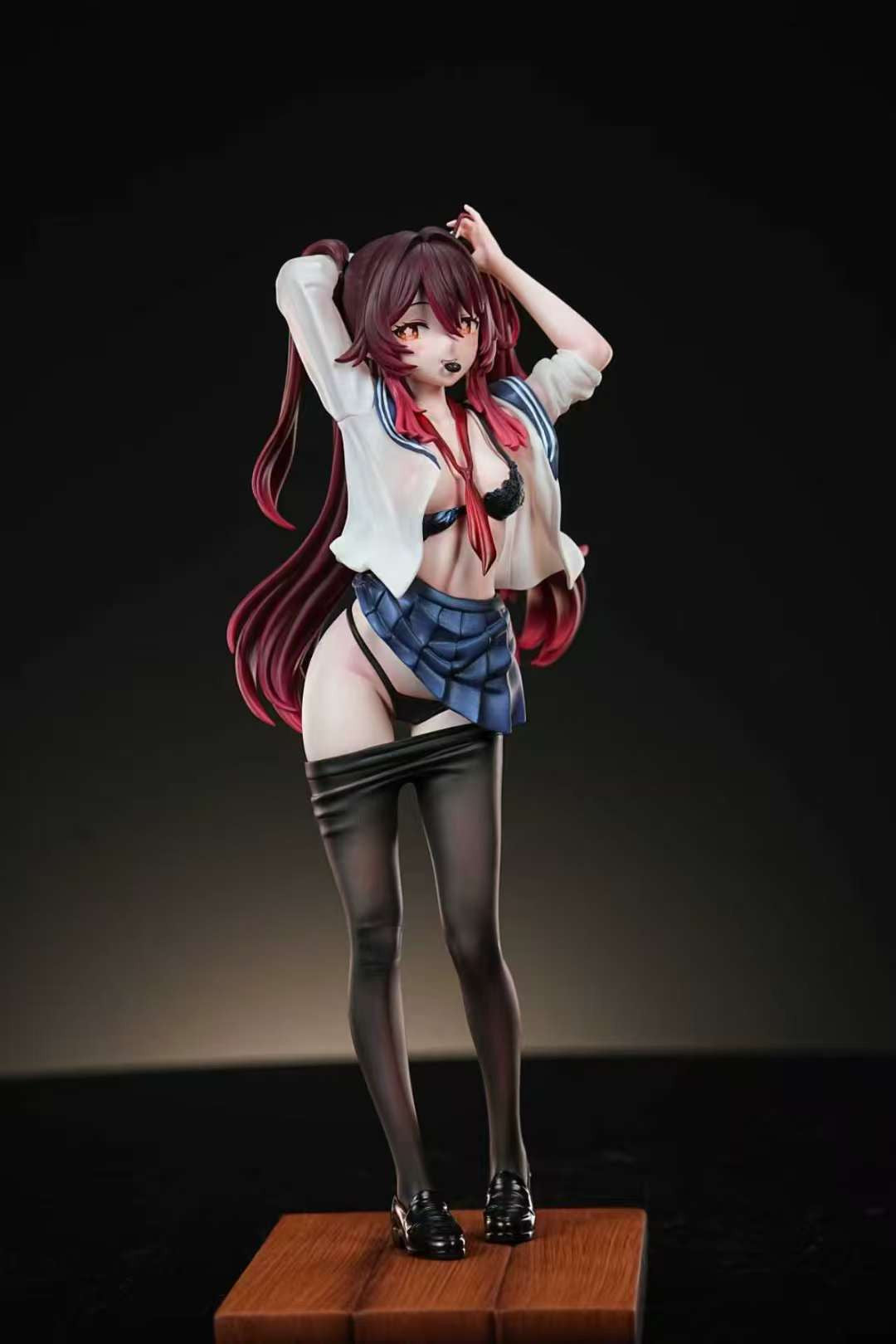 Black Estatuilla Genshin Impact | Hu Tao | New Age Studio | Tienda Anime | Tico Ofertas