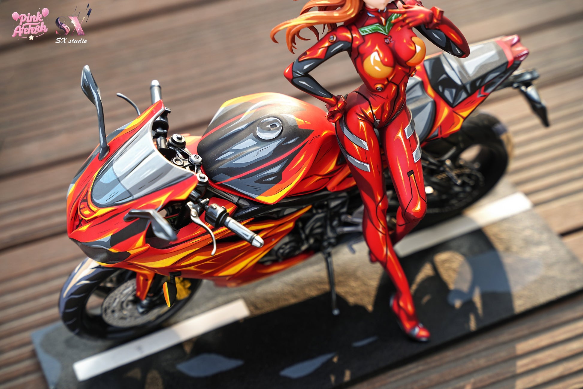Estatuilla Neon Genesis Evangelion | Asuka Langley Sohryu (Motorcycle Girl) | Aetheria Studio X SX Studio | Tienda Anime | Tico Ofertas Aetheria Studio X SX Studio