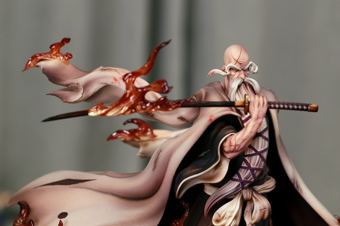 Estatuilla Bleach | Genryūsai Shigekuni Yamamoto Captain Series 001 GK Statue LED | Xu Zhang Studio | Tienda Anime | Tico Ofertas