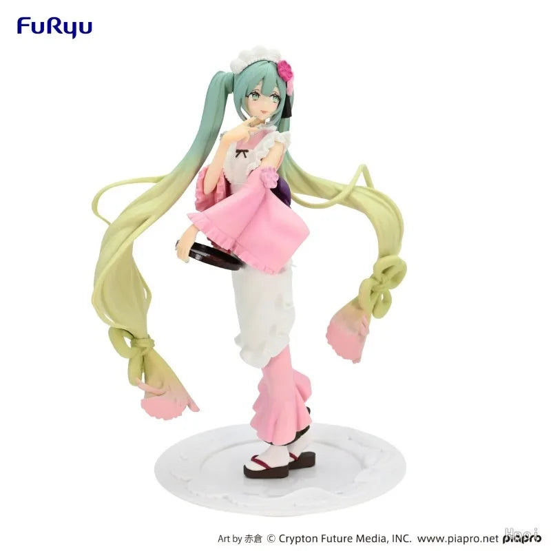 Figura Original FuRyu Hatsune Miku todos los estilos - SweetSweets Macaroon Ver. 21cm | Modelo de Colección y Regalo en Costa Rica