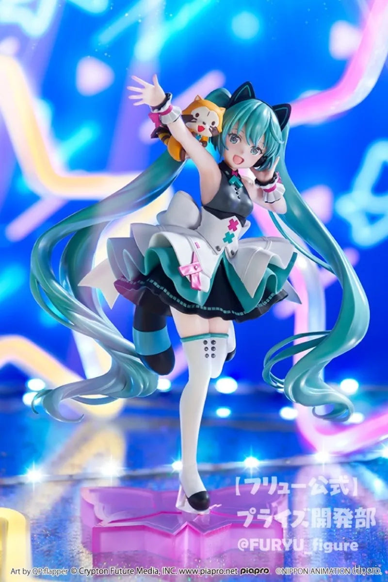 Figura Original FuRyu Hatsune Miku todos los estilos - SweetSweets Macaroon Ver. 21cm | Modelo de Colección y Regalo en Costa Rica