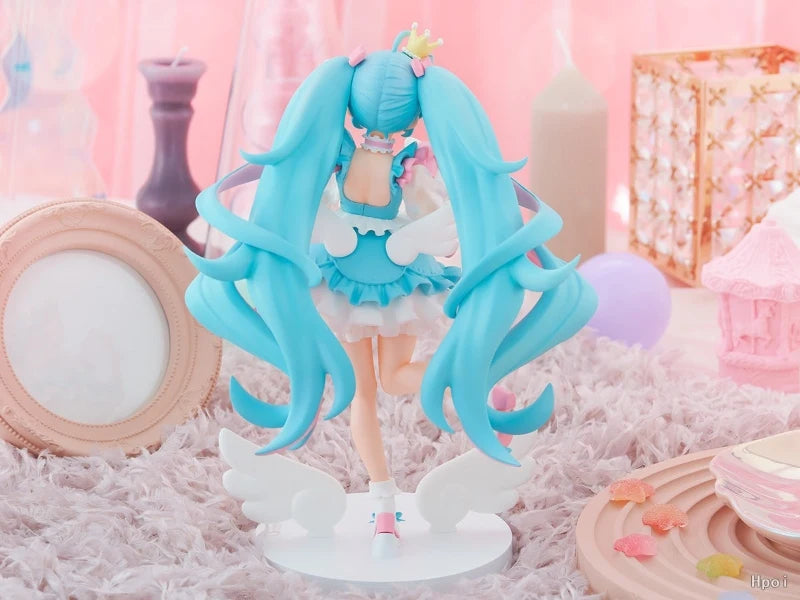 Figura Original FuRyu Hatsune Miku todos los estilos - SweetSweets Macaroon Ver. 21cm | Modelo de Colección y Regalo en Costa Rica