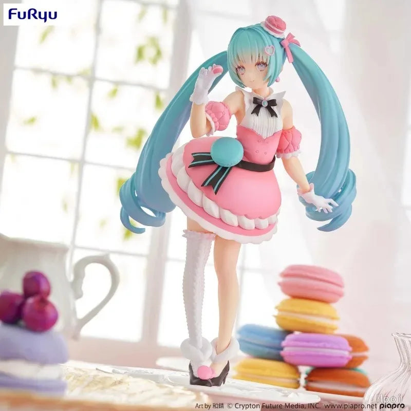 Figura Original FuRyu Hatsune Miku todos los estilos - SweetSweets Macaroon Ver. 21cm | Modelo de Colección y Regalo en Costa Rica