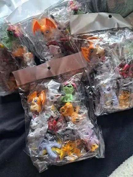 Set de 8 Figuras Digimon Adventure - Agumon, Tailmon, Gabumon y Más | ¡Colección de Juguetes Anime para Regalo! 🦊 - Tico Ofertas 