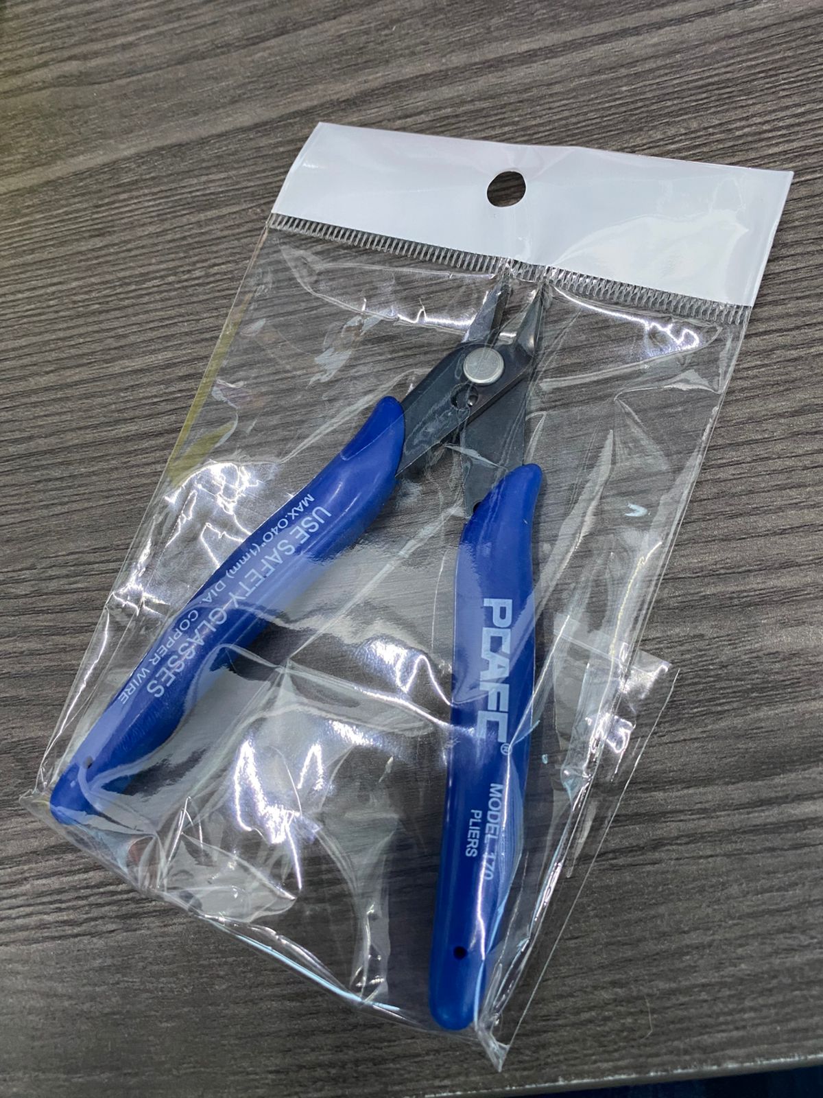Nipper Profesional | Alicate de Corte para Gunpla y Model Kits | Tienda Anime Tico Ofertas