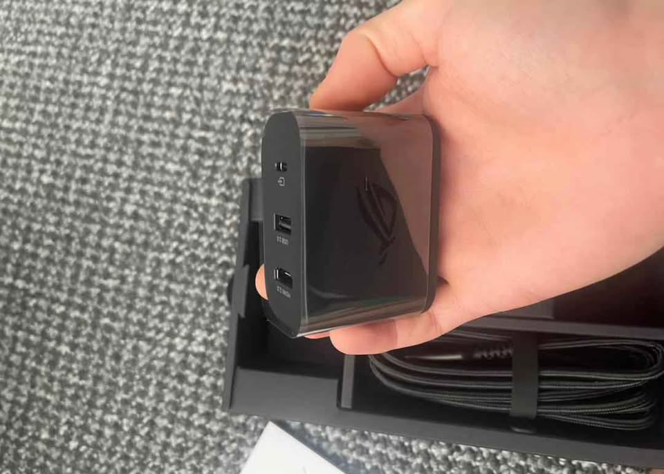 ASUS ROG Ally Z1 Extreme en Costa Rica | Consola portátil gamer tipo PC con Windows 11 ASUS
