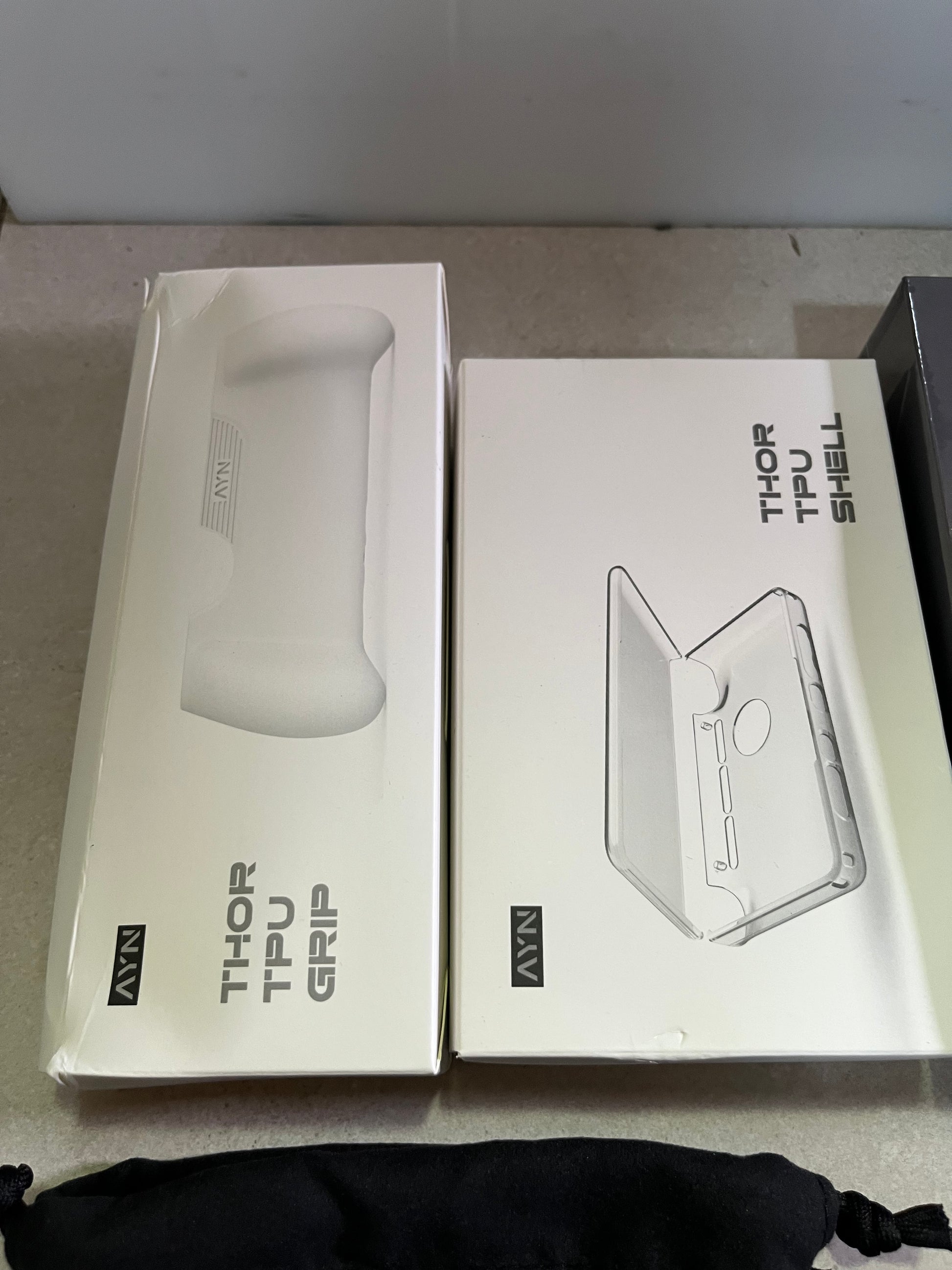 AYN Thor | Consola Android Doble Pantalla AMOLED | Tico Ofertas Costa Rica Ayn