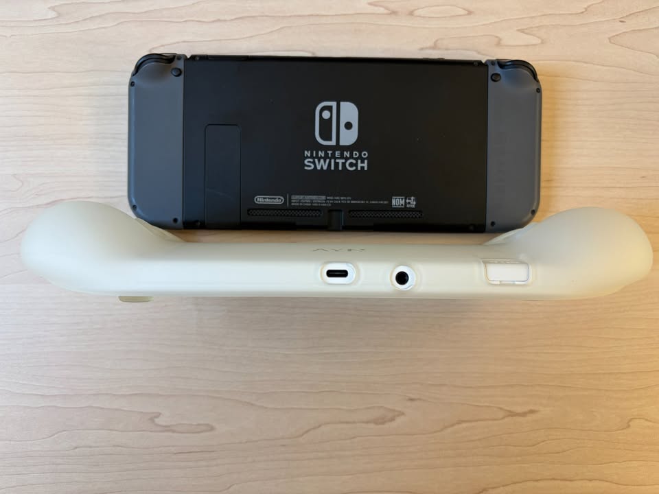 Combo consolas portátiles en Costa Rica – AYN Odin 2 Pro + Nintendo Switch + Miyoo Mini Plus Ayn