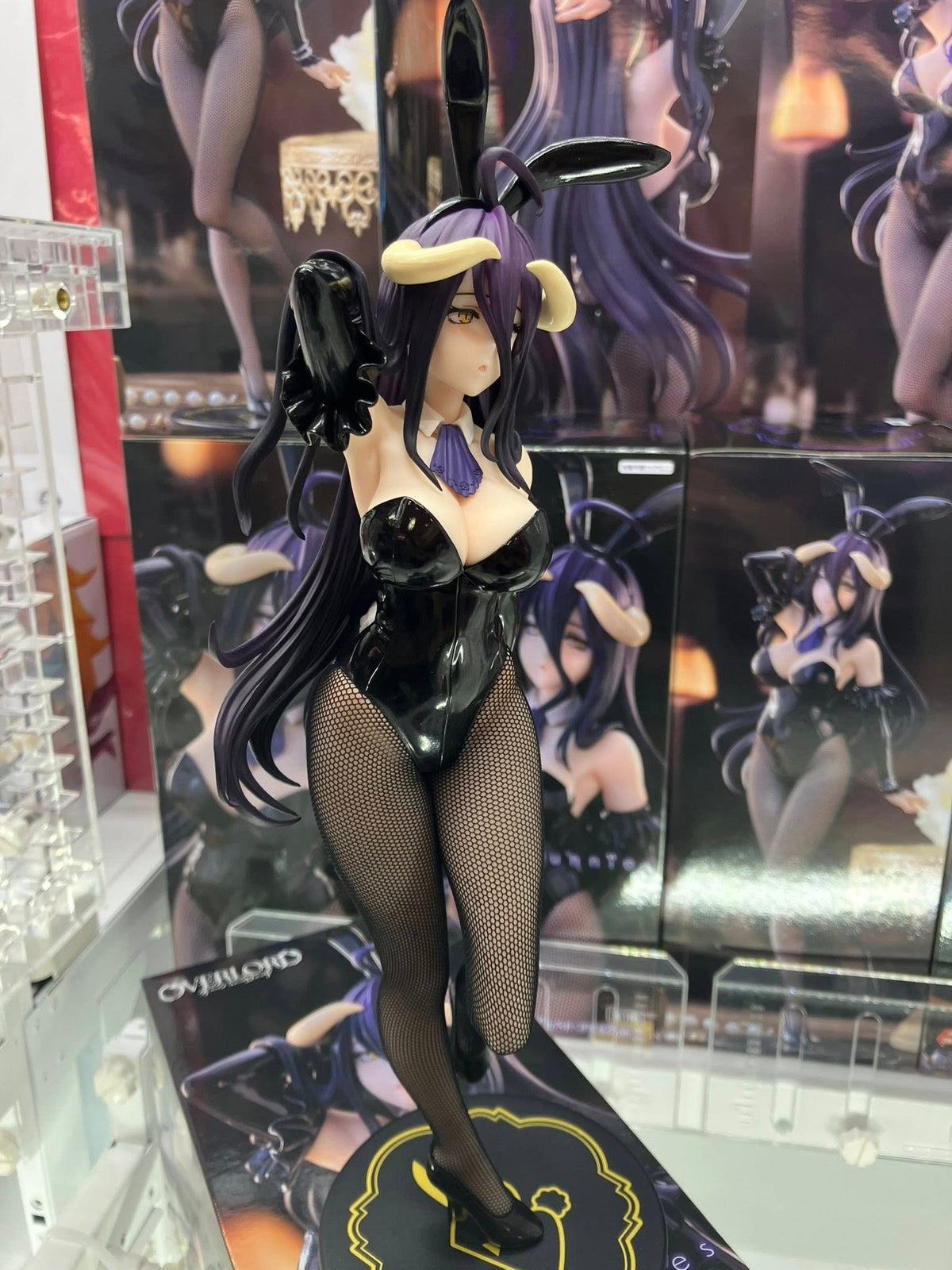 Estatuilla ALBEDO - BICUTE BUNNIES BLACK COLOR VER. | tienda anime | Tico Ofertas FuRyu