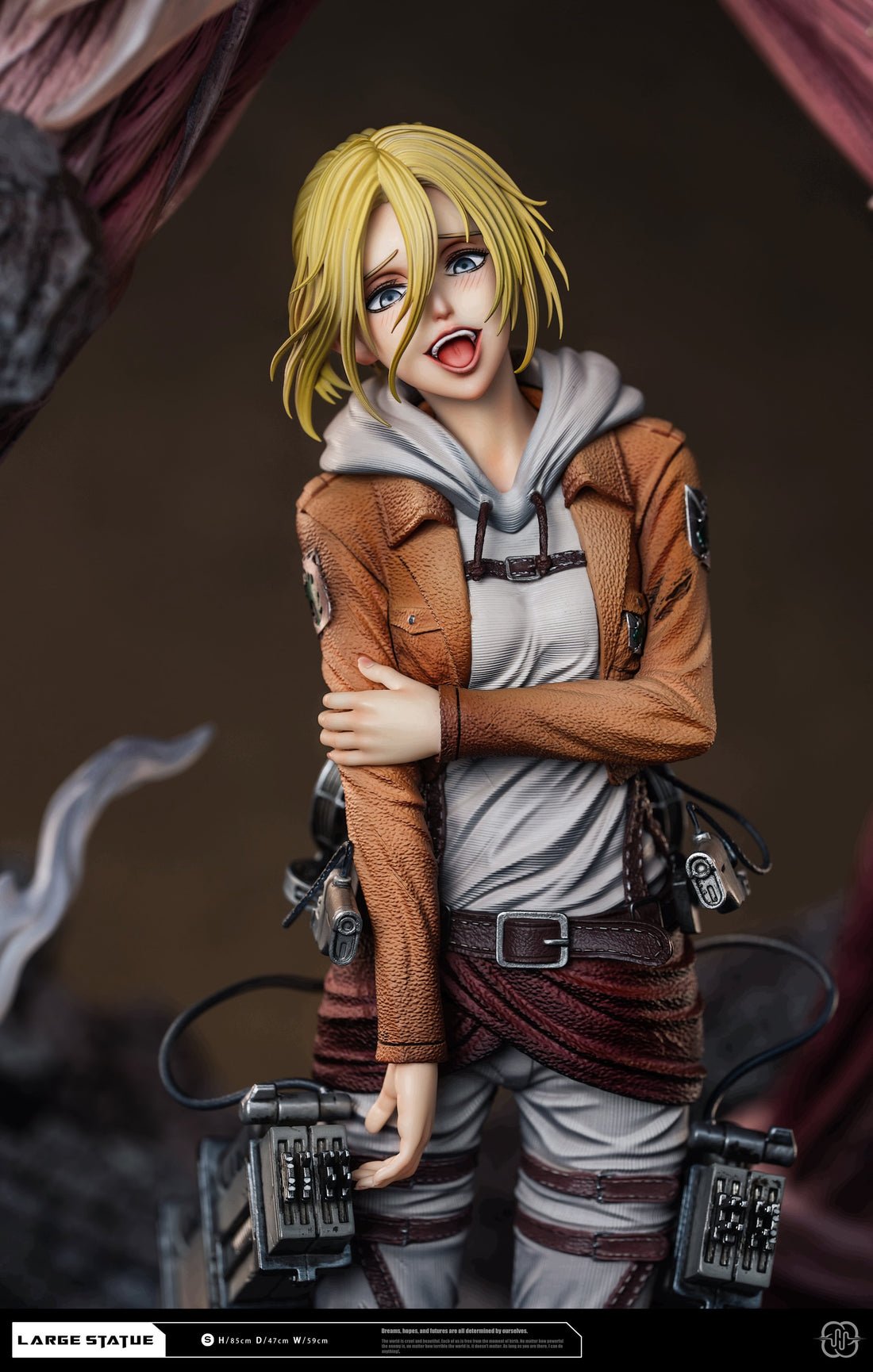 Estatuilla Attack On Titan | Annie Leonhart | Hertz Studio | Tienda Anime | Tico Ofertas
