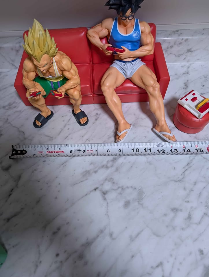 Figura de colección Estatuilla Dragon Ball Z | Goku y Vegeta Gaming | FuzzFeet Studio
