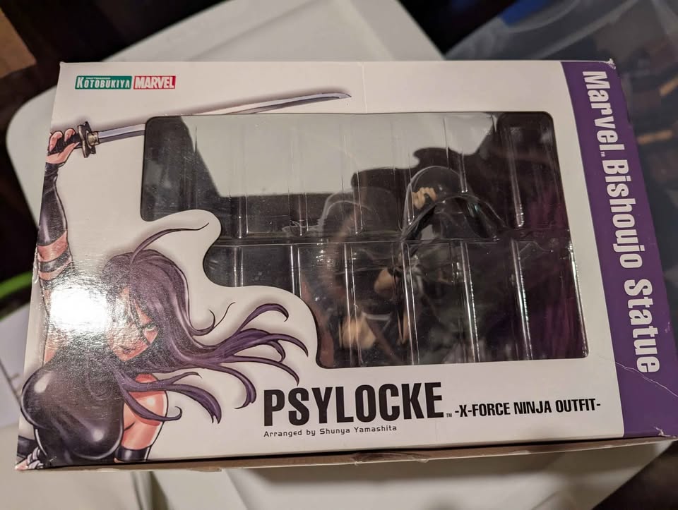 Estatuilla Figura Marvel Bishoujo Psylocke X-Force Ninja Outfit – Nueva Versión Coleccionable CROWN Studio