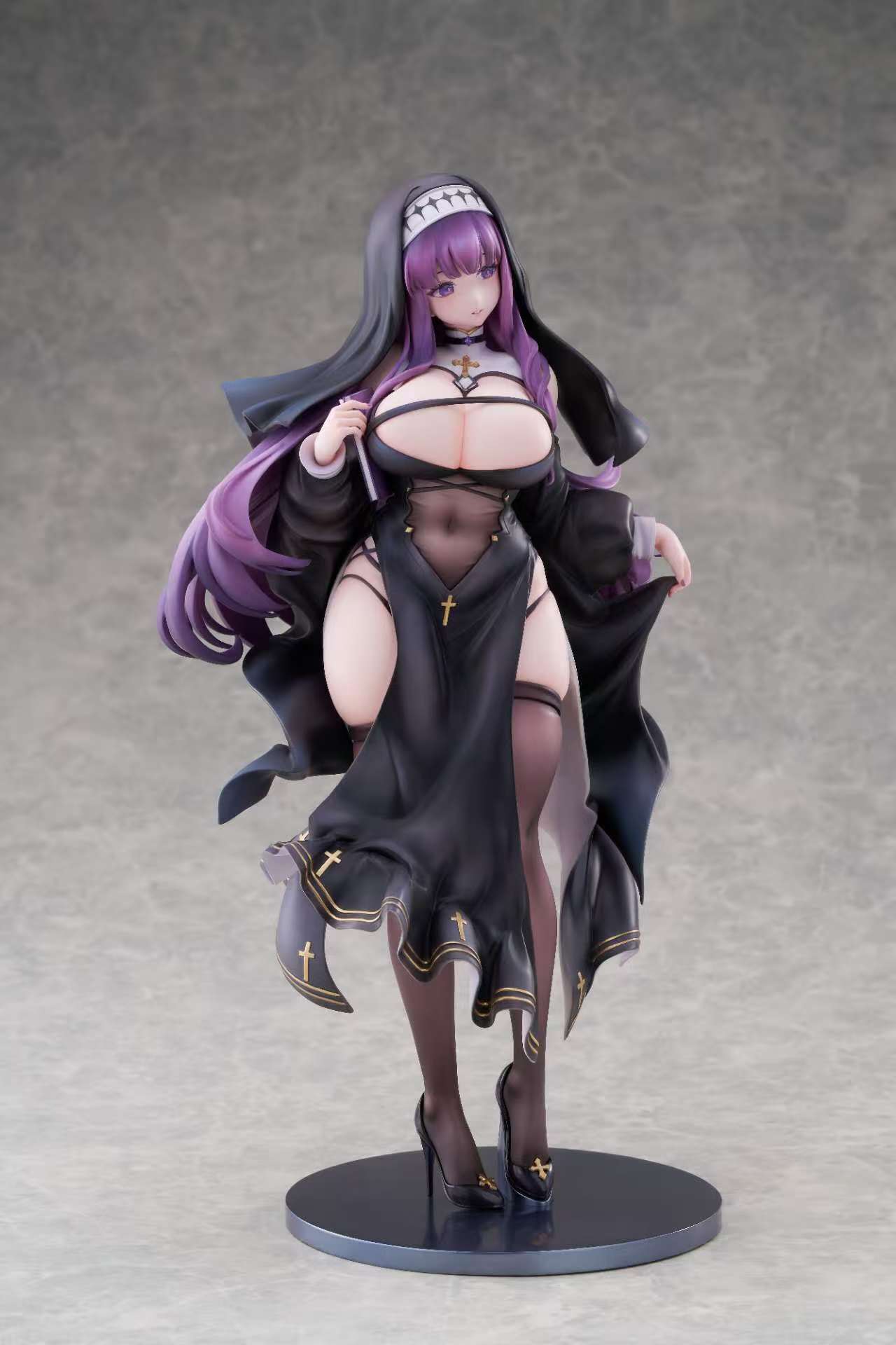 Estatuilla Frieren: Beyond Journey’s End | Fern (Nun’s Habit) | Hello Studio | Tienda Anime Costa Rica | Tico Ofertas Hello Studio