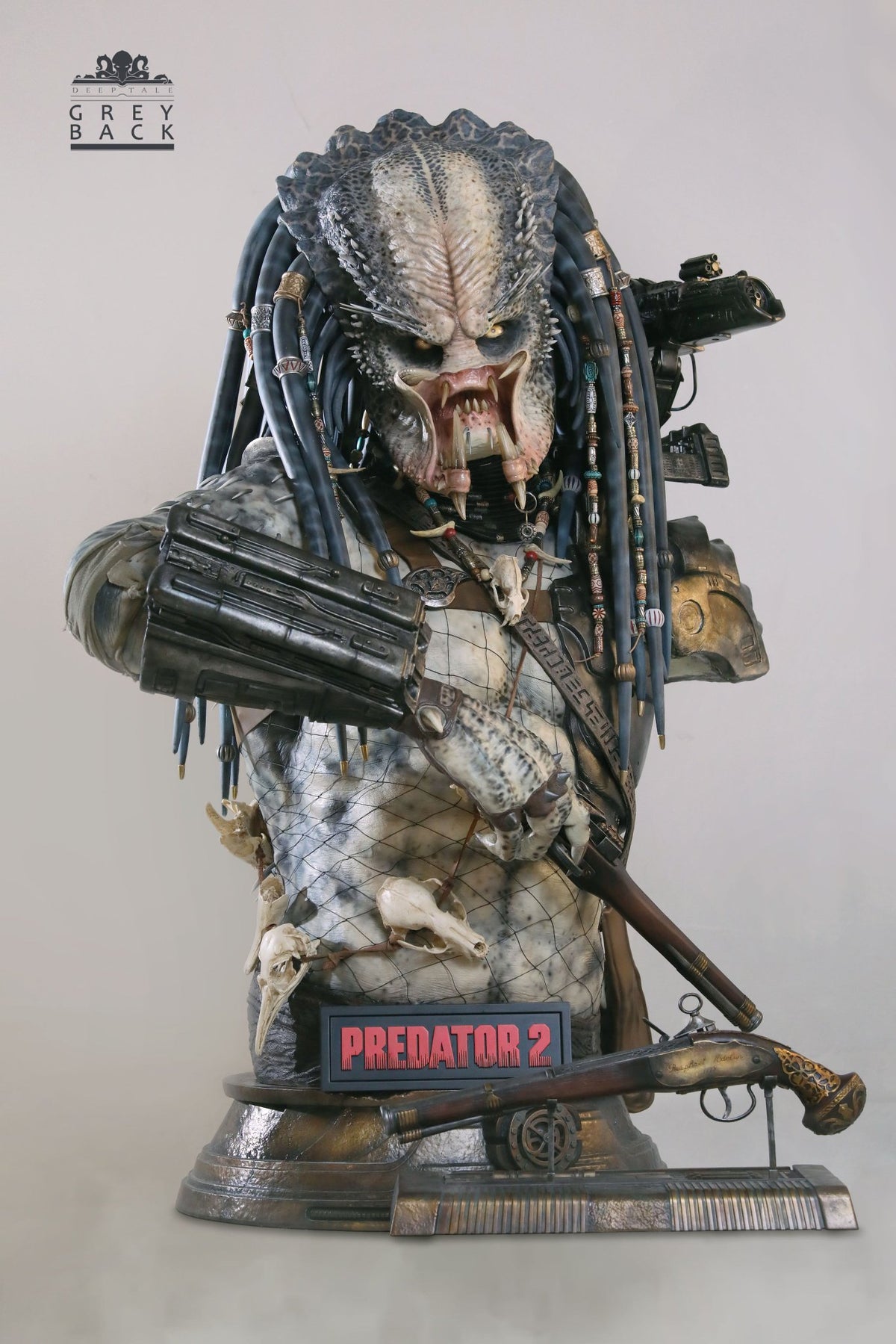 Estatuilla Predator 2 | Greyback Predator (Masterpiece Bust) | Deep Tale Studio | Escala Gigante | Tico Ofertas Deep Tale Studio