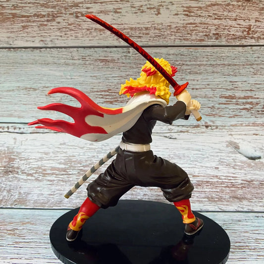 Figura Anime Demon Slayer Rengoku Kyoujurou - PVC Fighting Kimetsu No Yaiba | Figuras Anime Costa Rica, Modelo Coleccionable y Regalo para Niños - Tico Ofertas