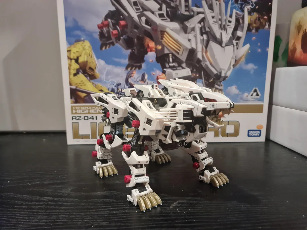 Dark Slate Gray Model Kit Zoids | EPZ-003 Great Saber 1/72 Full Action Plastic Kit | Kotobukiya | Modelo de Ensamblaje | Tico Ofertas Costa Rica